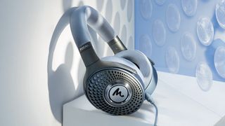 Focal Azurys headphones